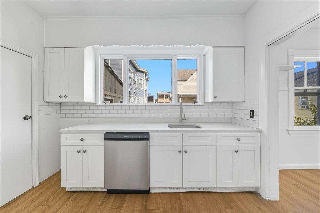 19-21 Wolcott St