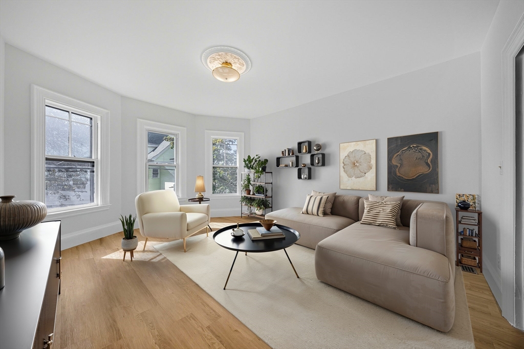 19-21 Wolcott St