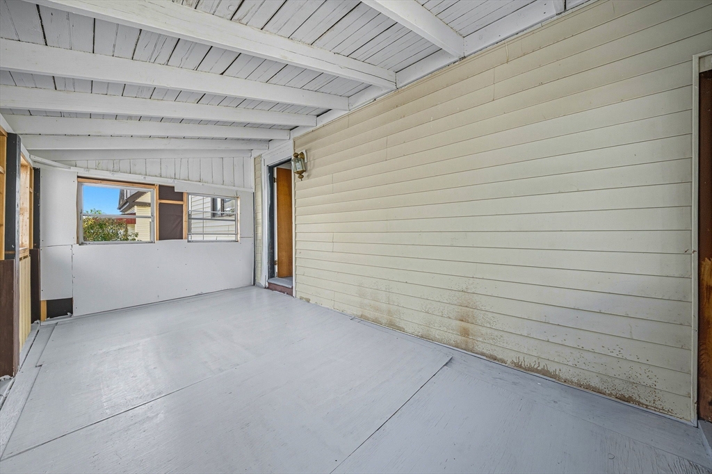19-21 Wolcott St