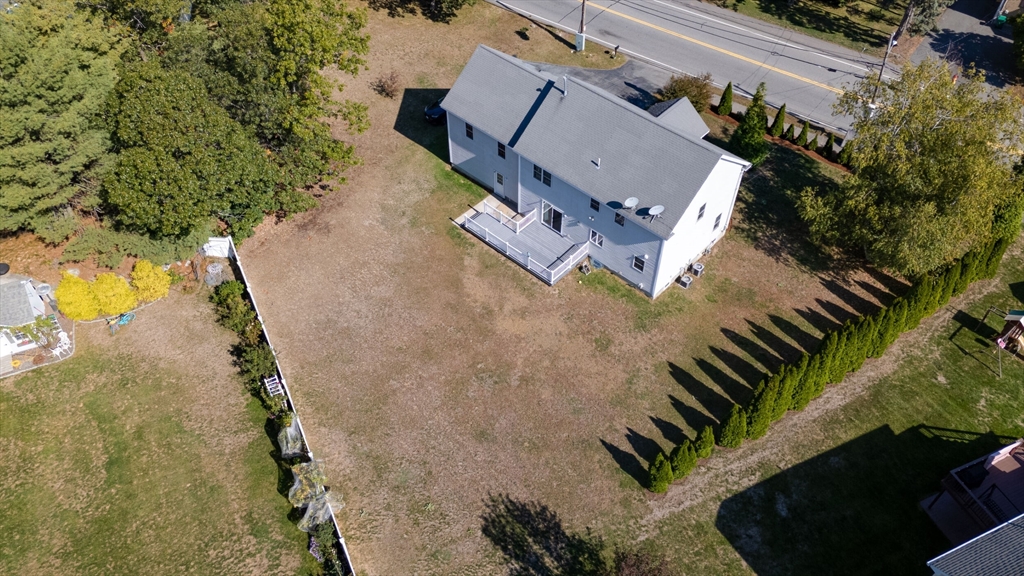 137 Winn St