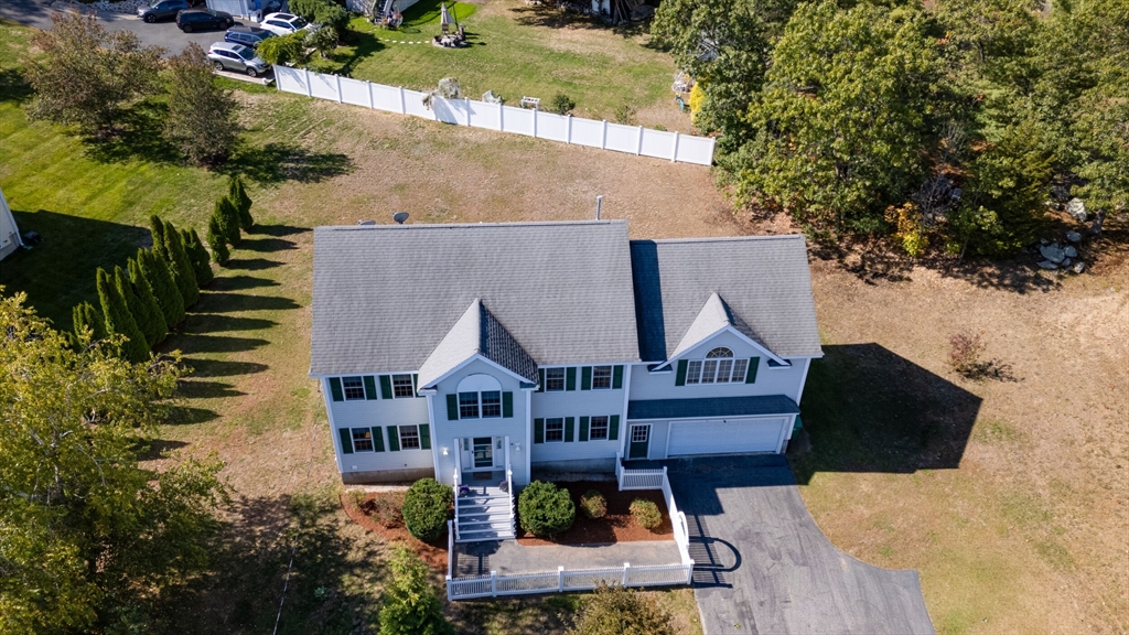 137 Winn St