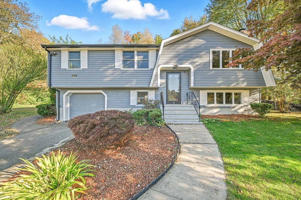 10 Hamman Circle