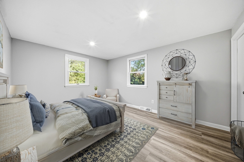 10 Hamman Circle