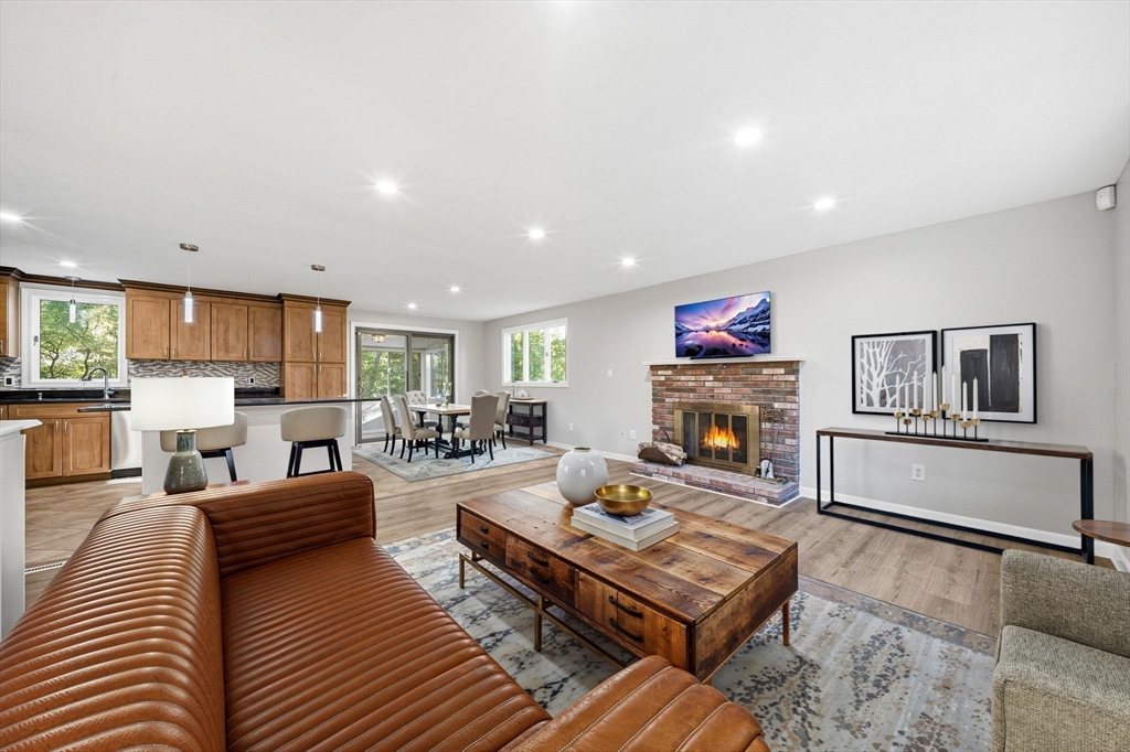 10 Hamman Circle
