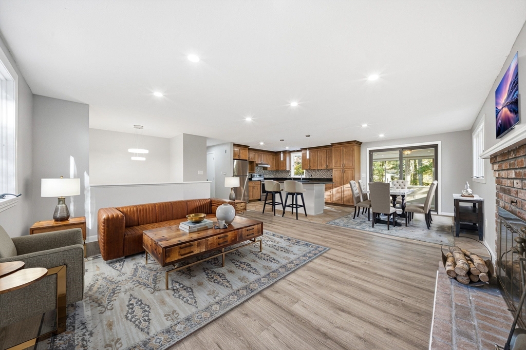 10 Hamman Circle