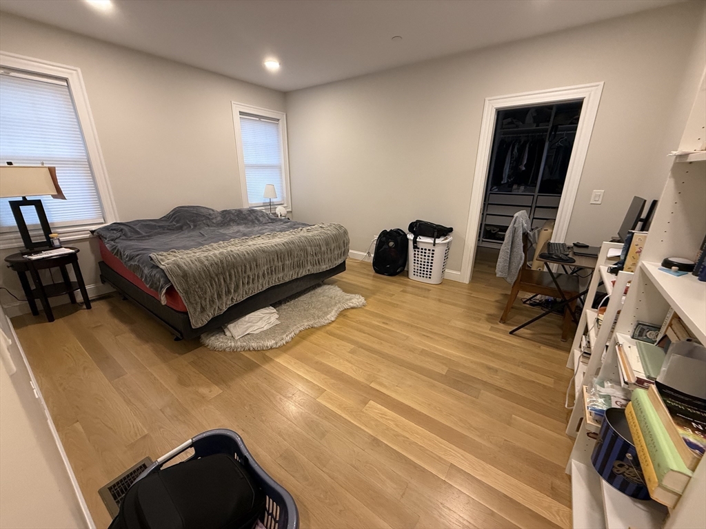 34 Jamaica Rd # 1