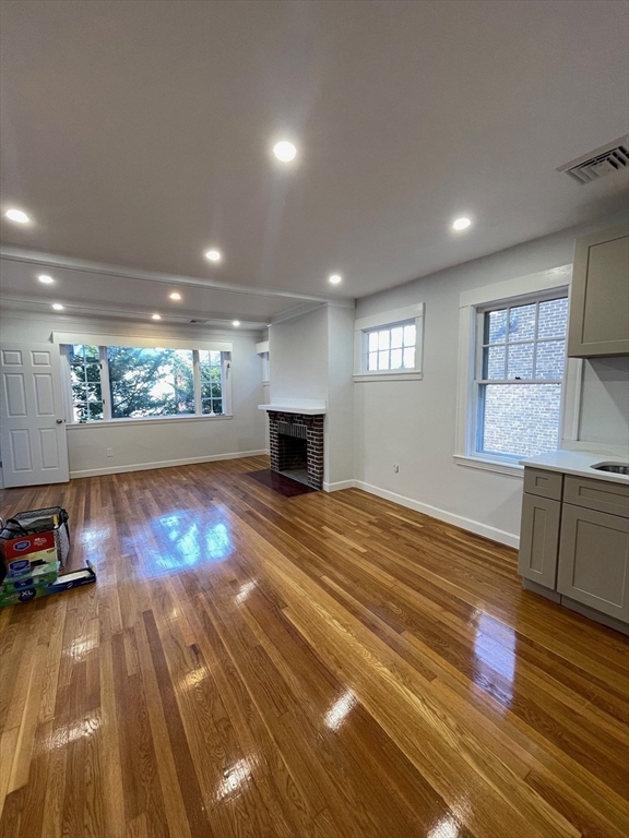 96 Walnut # 1