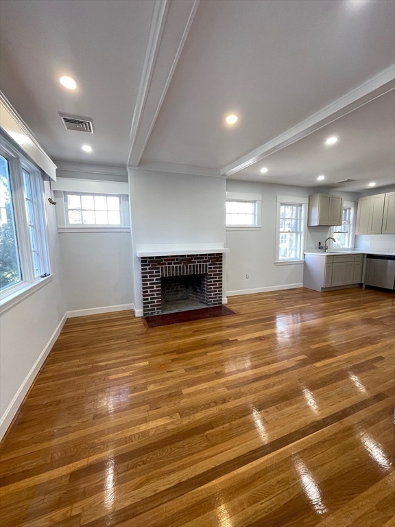 96 Walnut # 1