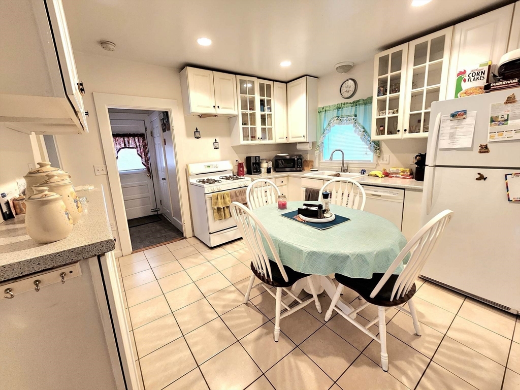 10 Alton Road # 10