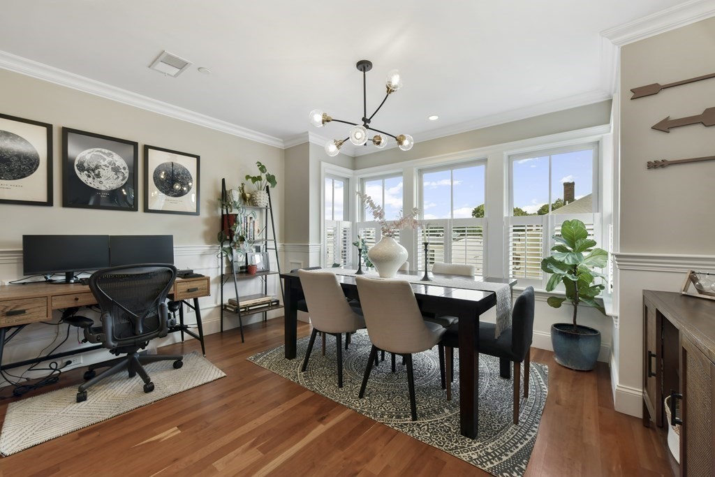 49 L St # 5