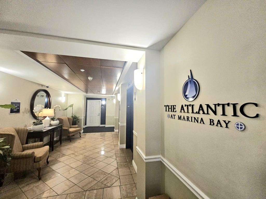 10 Seaport Drive # 2111