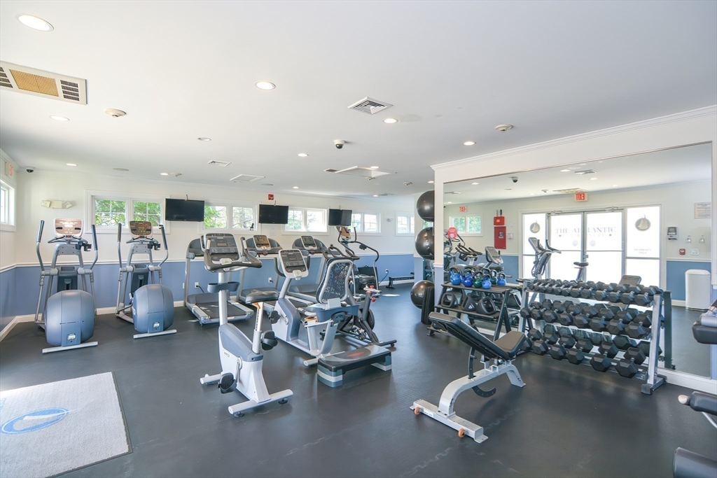 10 Seaport Drive # 2111