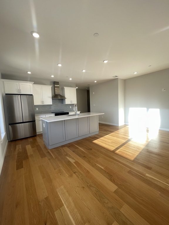 267 Old Colony Ave # 414