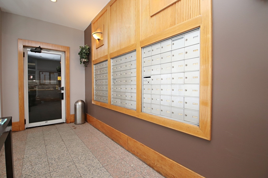 30 Chelsea Street # 210
