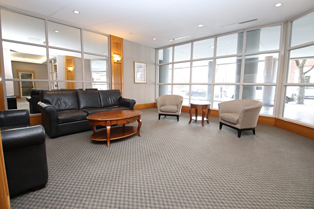 30 Chelsea Street # 210