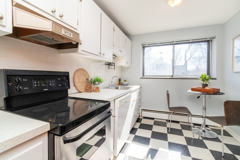 57 Saint Paul St. # 19