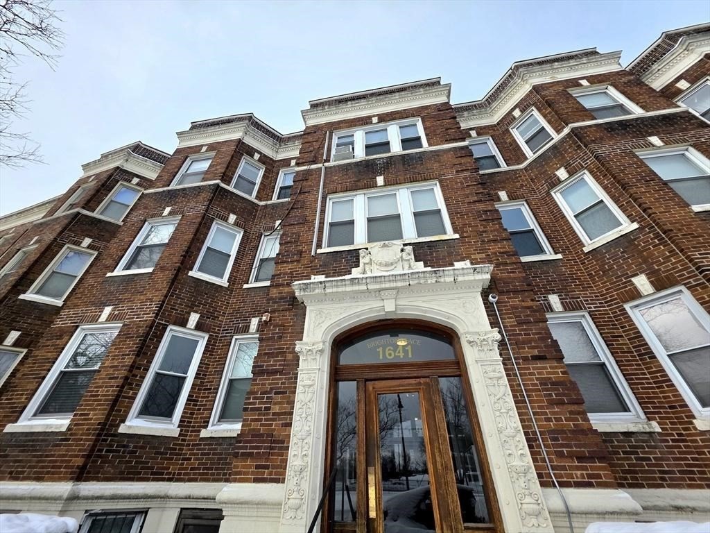 1641 Commonwealth Ave # 16