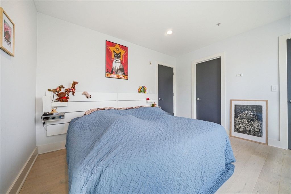 533 Cambridge St # 105