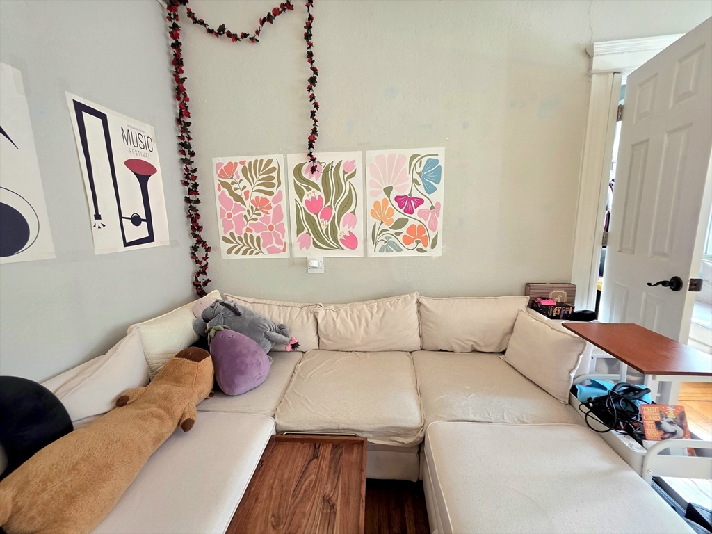 1641 Commonwealth Ave # 16