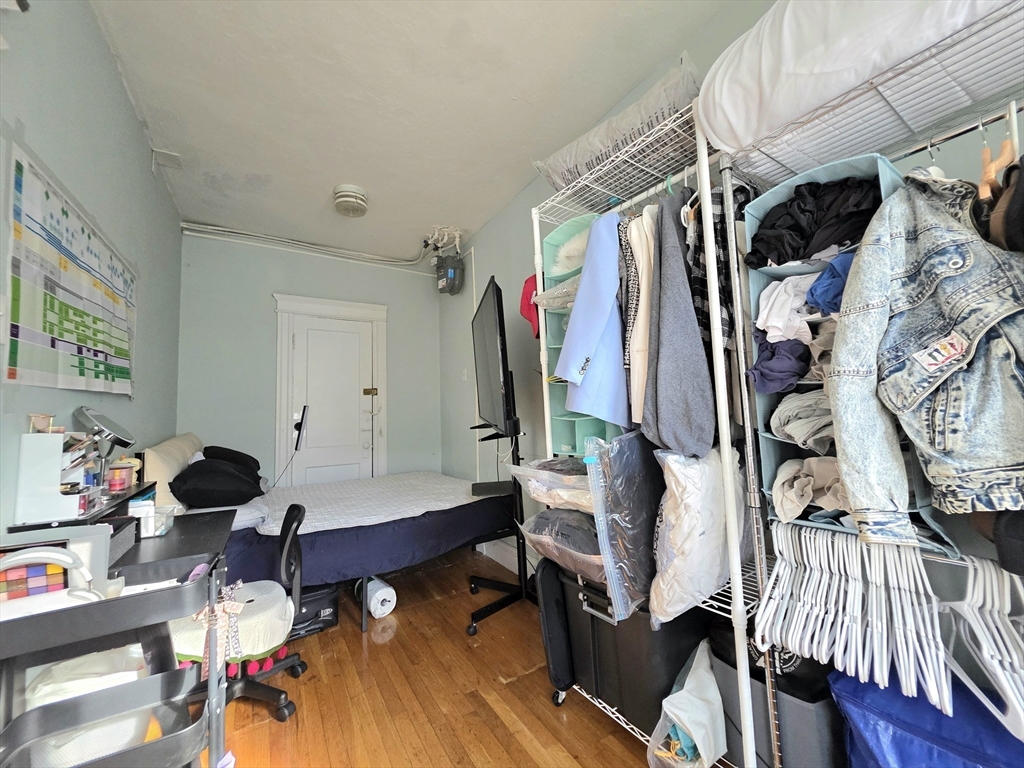 1641 Commonwealth Ave # 16