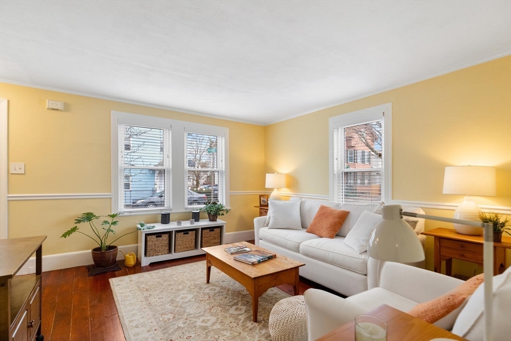 21 Roundy St.
