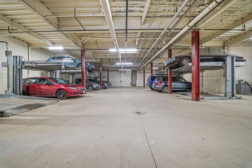 533 Cambridge St # 105