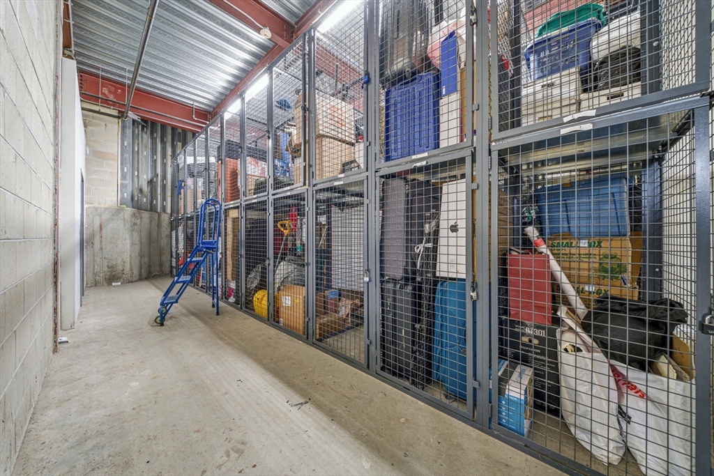 533 Cambridge St # 105