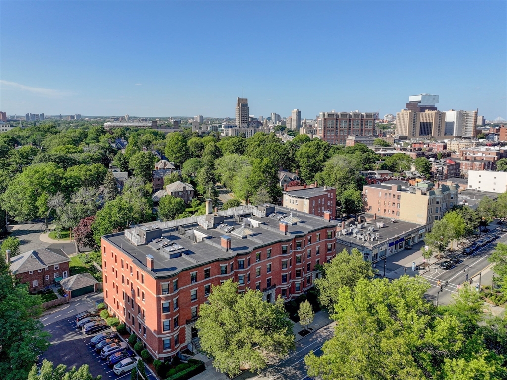1064 Beacon St # 12A