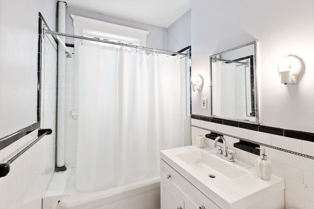 1783 Massachusetts Ave # 6