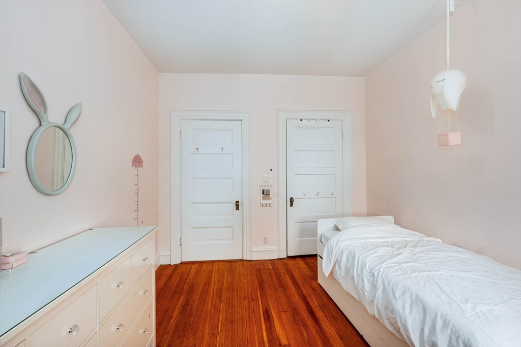 1064 Beacon St # 12A
