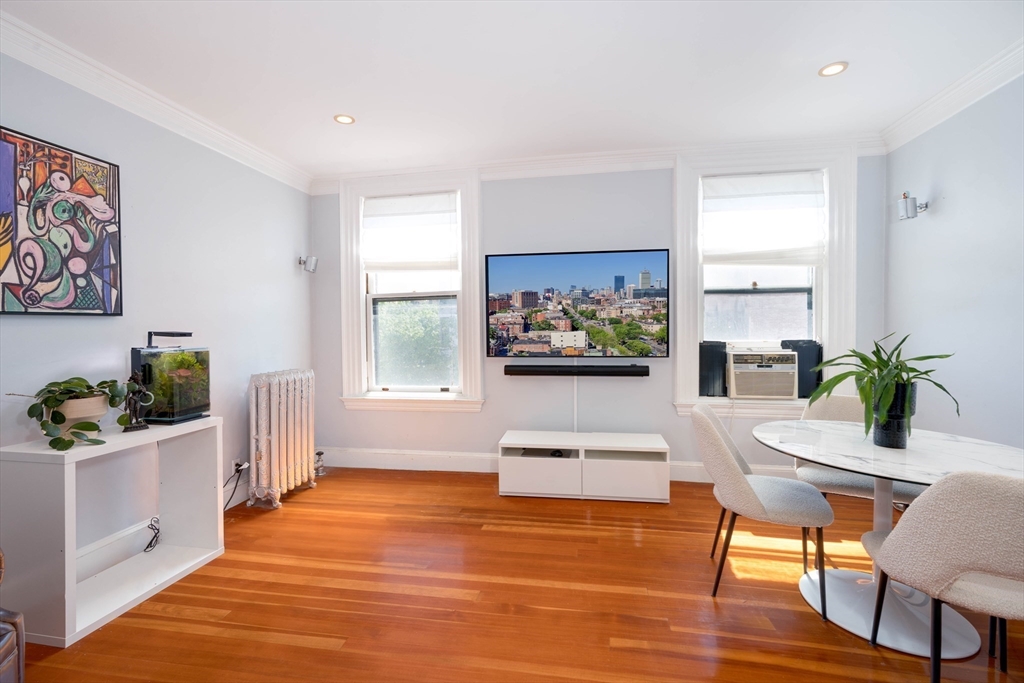 1064 Beacon St # 12A
