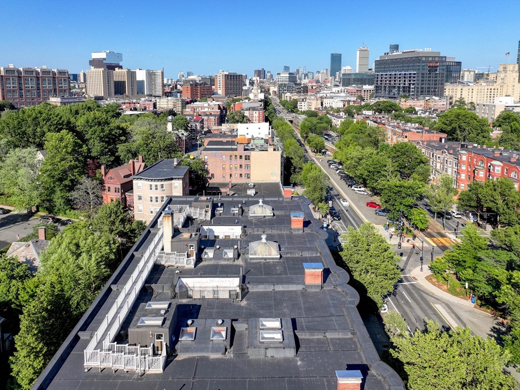 1064 Beacon St # 12A