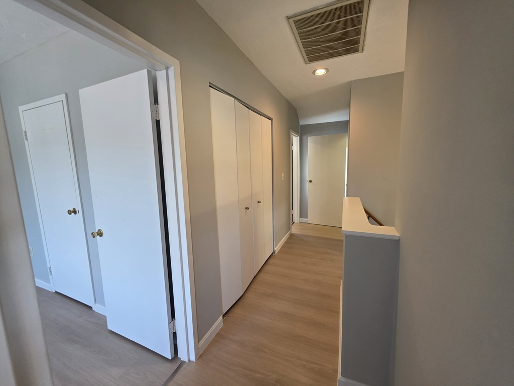 391 Hyde Park Ave # 206