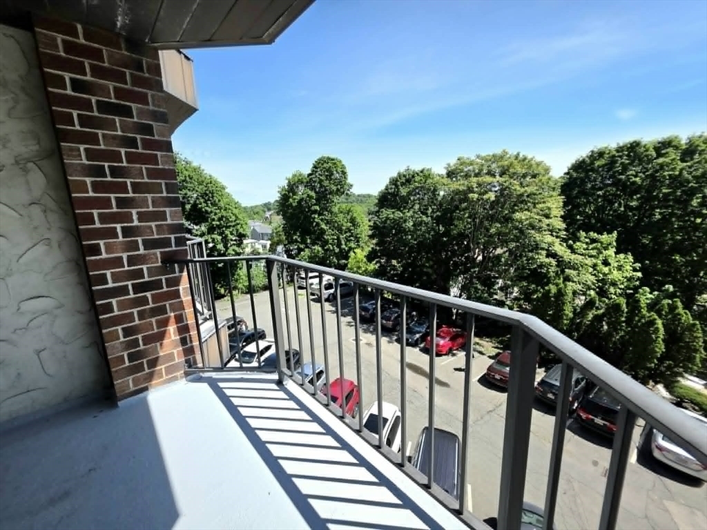 230 Willard St # 407