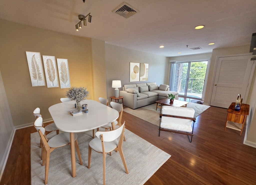 230 Willard St # 407