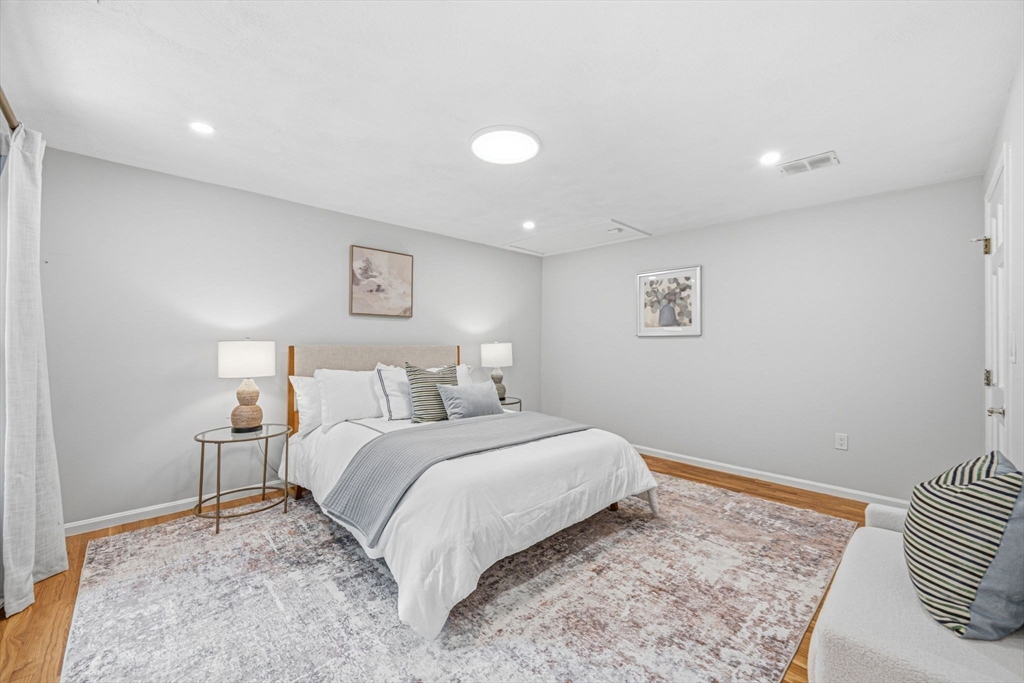 106 Colonial Drive