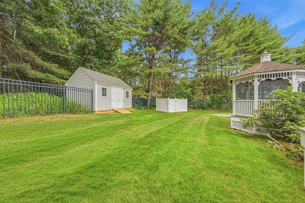 106 Colonial Drive