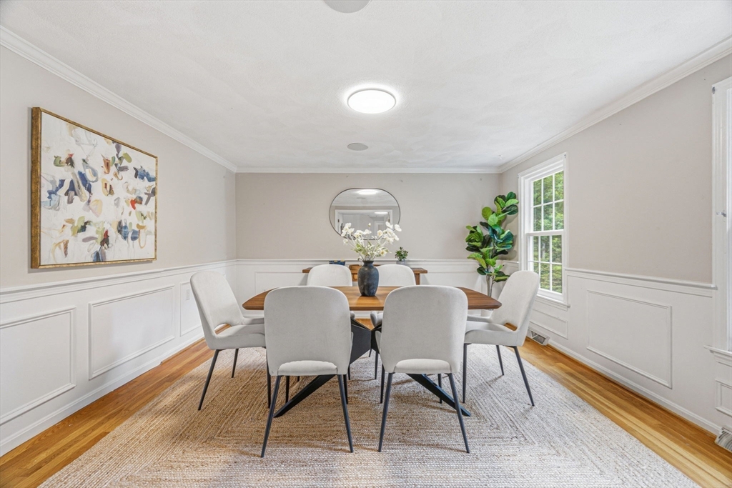 106 Colonial Drive