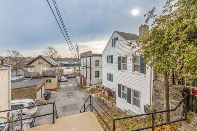 6 Herrick Ct # 1