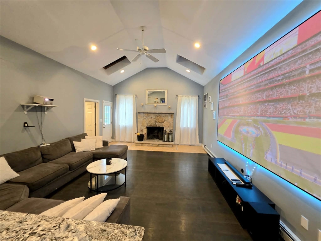 141 South St # 141