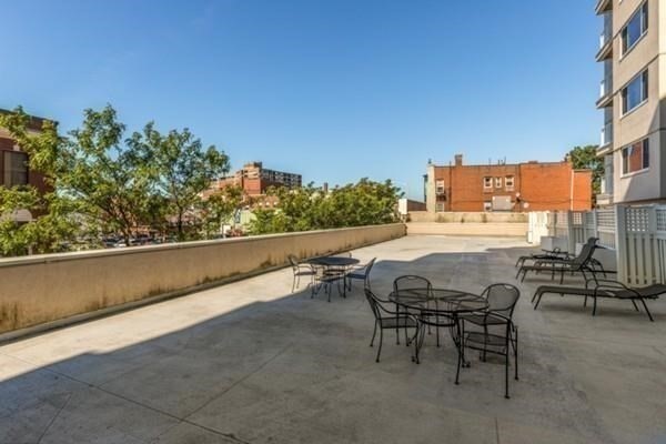 30 Chelsea St # 305