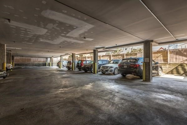 30 Chelsea St # 305