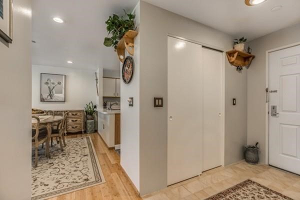 30 Chelsea St # 305