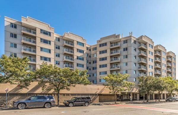 30 Chelsea St # 305
