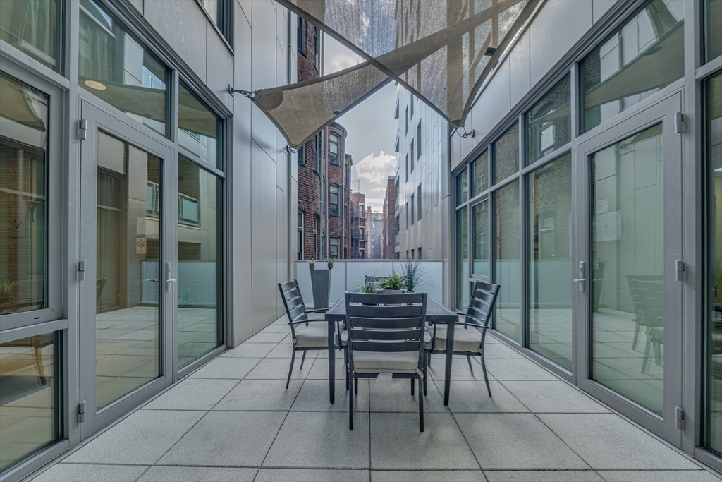 43 Westland Ave # 409