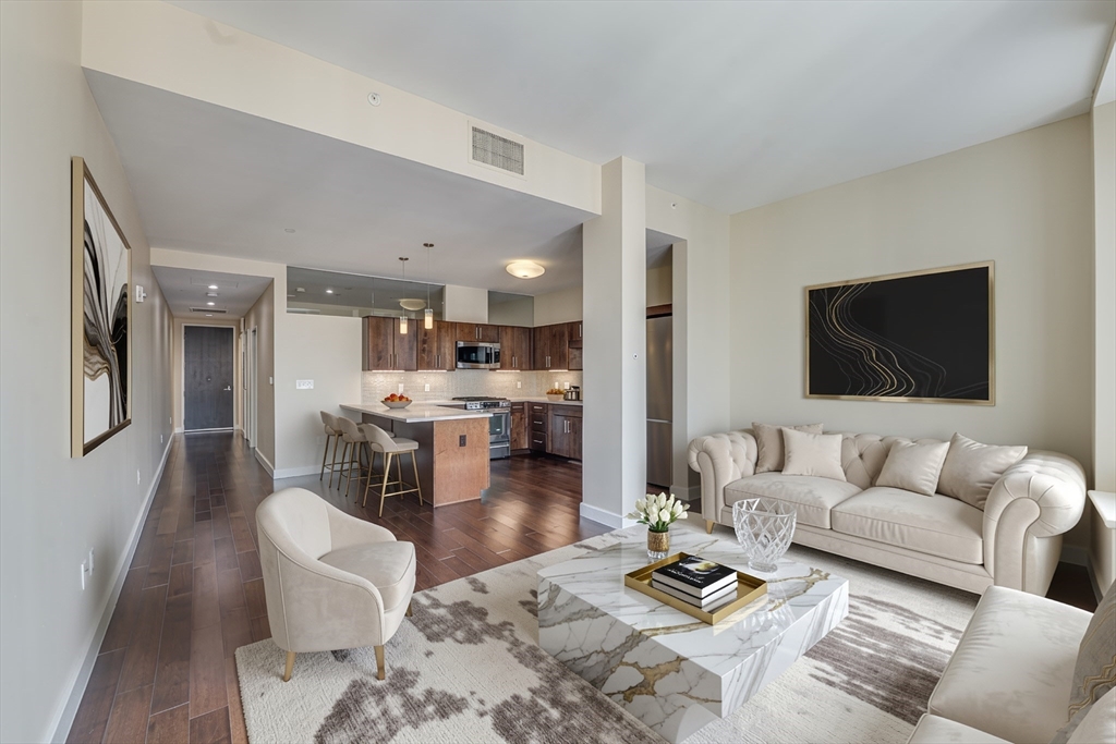 43 Westland Ave # 409