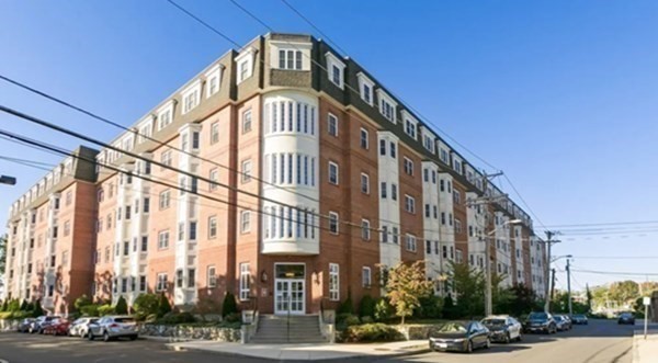120 Wyllis Ave # 222