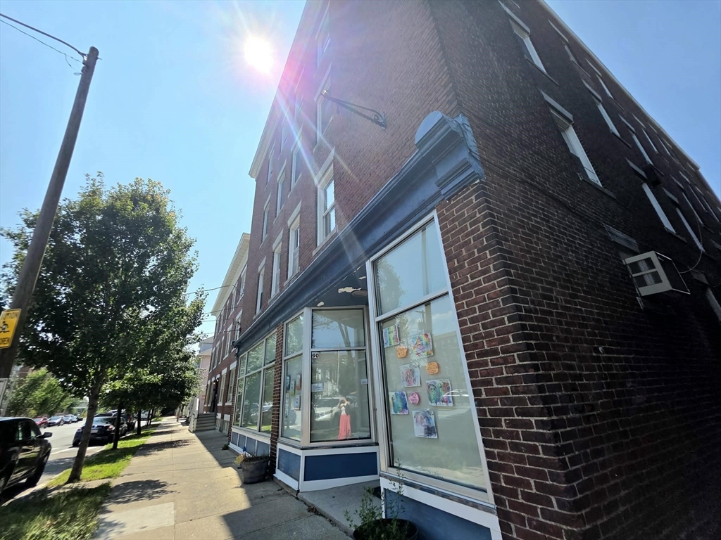 90 Congress St # 4R