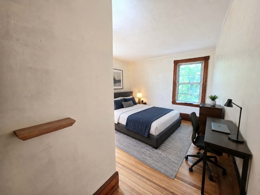 90 Congress St # 4R