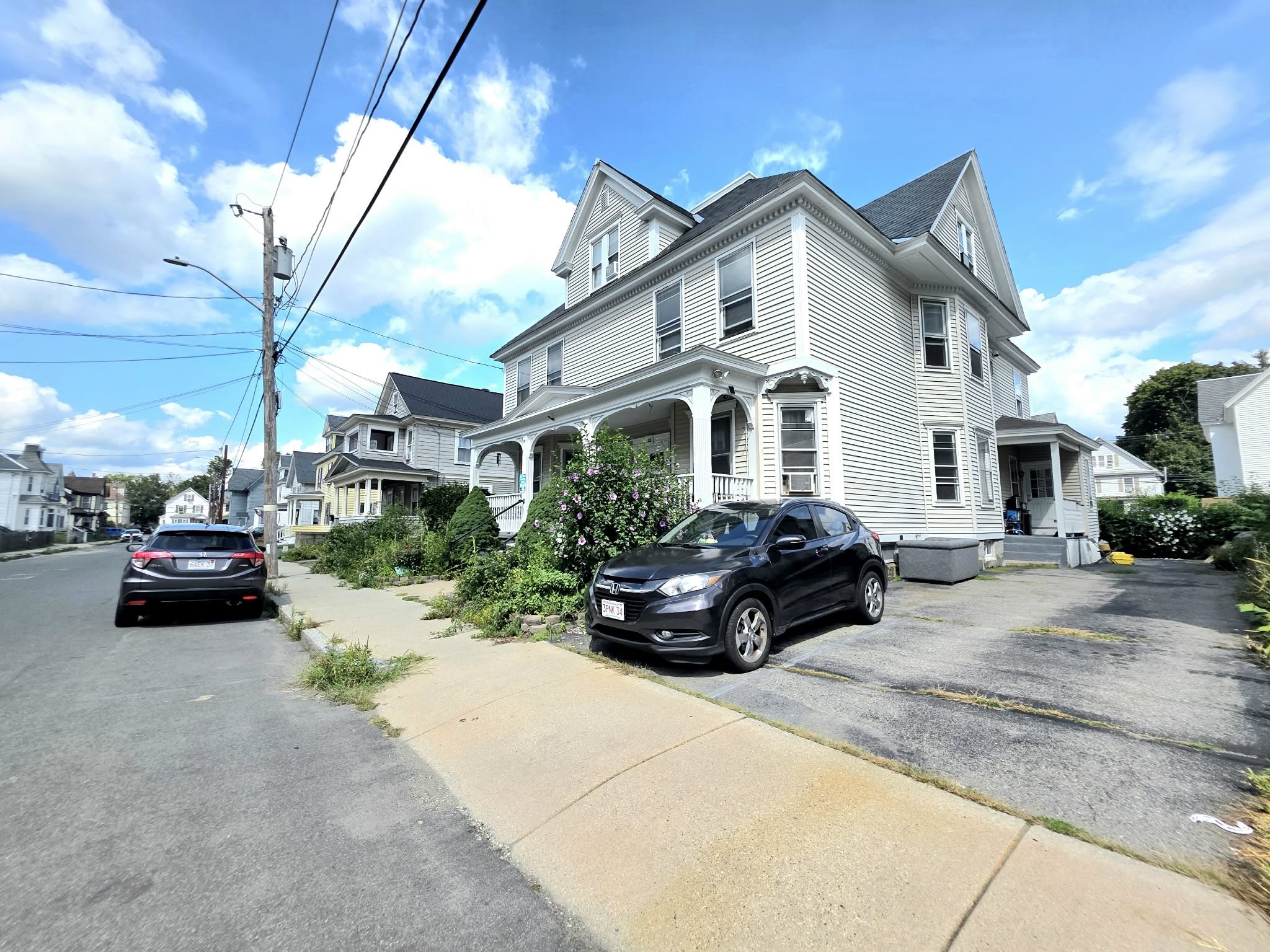 32 Burtt St # 2
